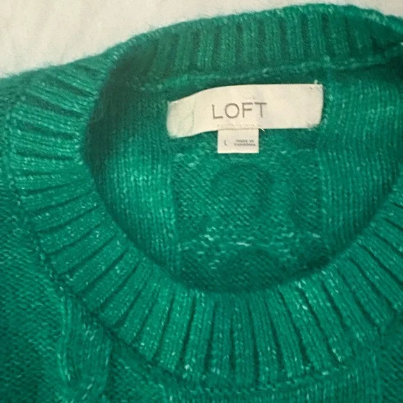 LOFT Cable sweater - Picture 3 of 3